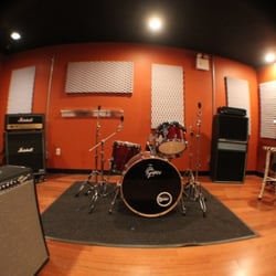 Pumps Rehearsal Studios