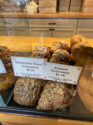 Hewn Bakery - Libertyville Outpost by null