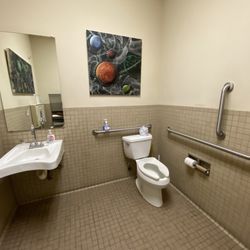 Blick Art Materials - Clean bathroom