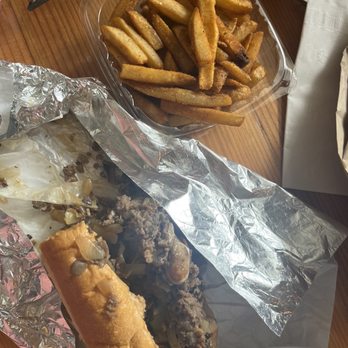 Bigg Daddy's Philly Steak House - Barbeque Near Me - North Adams, Massachusetts
