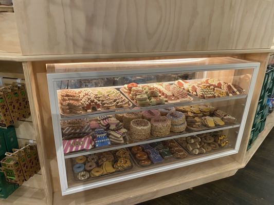 Amelie's Bark Shop by null