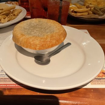 Cheddar's Scratch Kitchen - Homemade Chicken Pot Pie - American Near Me - Austin, Texas Cheddar's Scratch Kitchen - Homemade Chicken Pot Pie - American Near Me - Austin, Texas