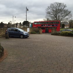 Oakmead Dental Care