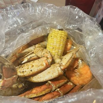 Red Crab - Palisades - Seafood Near Me - West Nyack, New York