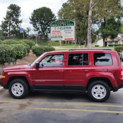 Greenleaf Rent A Car - SUV rental. JEEP Patriot.