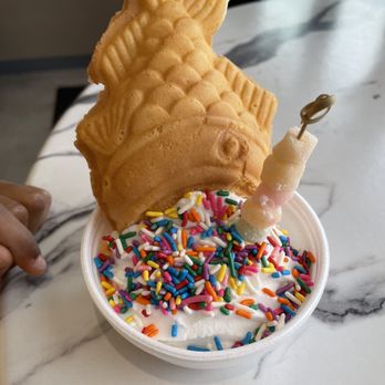 Sweet Snow - Birthday fish cone - Ice Cream & Frozen Yogurt Near Me - Goodyear, Arizona