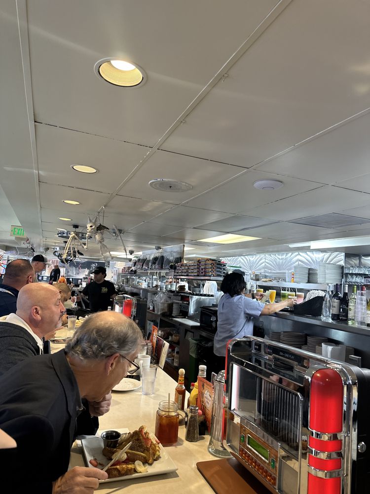 Mel's Drive-In
