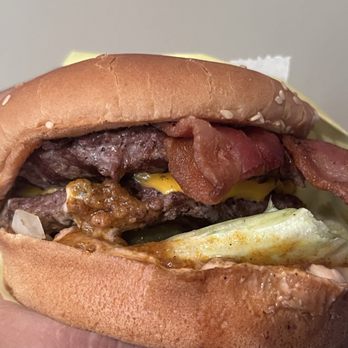Tom's Express Restaurant - Bacon. Cheese. Pattie. Cheese. Pattie. Veggies. Chili. - Burgers Near Me - Huntington Park, California Tom's Express Restaurant - Bacon. Cheese. Pattie. Cheese. Pattie. Veggies. Chili. - Burgers Near Me - Huntington Park, California