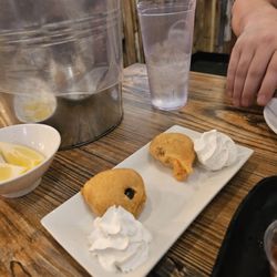 Fried Oreo Cookies