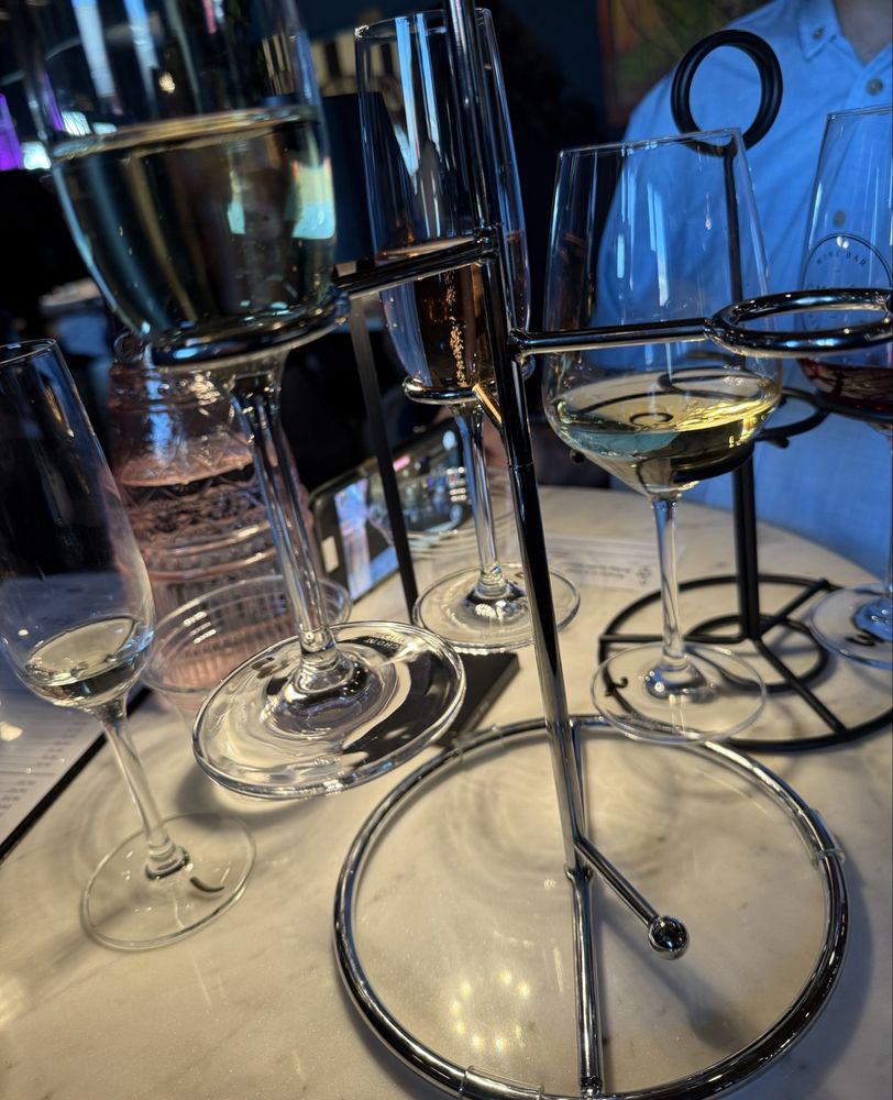 Cuvée Wine & Piano Bar Logo