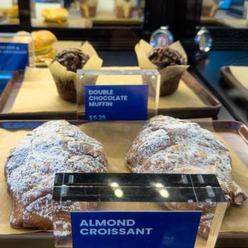 Luckin Coffee - Pastries - Coffee & Tea Near Me - New York, New York Luckin Coffee - Pastries - Coffee & Tea Near Me - New York, New York