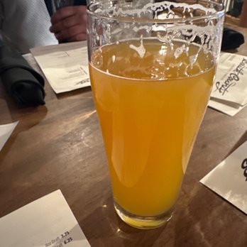 South County Brewery - Mmmmm Riff Mountain IPA - Breweries Near Me - York, Pennsylvania South County Brewery - Mmmmm Riff Mountain IPA - Breweries Near Me - York, Pennsylvania