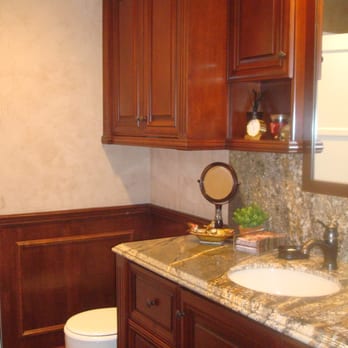 RM Elite - other view of small bathroom - General Contractors Near Me RM Elite - other view of small bathroom - General Contractors Near Me