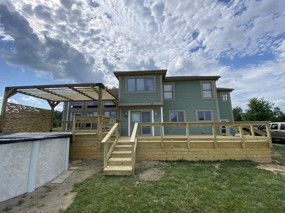 Slide of Handy Randy Contracting