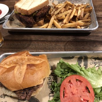 Dogfish Head Brewings & Eats - American Near Me - Rehoboth Beach, Delaware