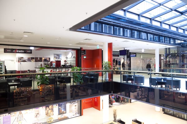 GALLERIA by null