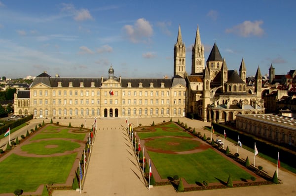Abbaye-aux-Hommes by null