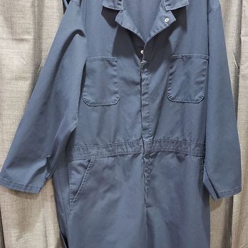 Alberto's Used Uniforms - Uniforms Near Me - Pico Rivera, California Alberto's Used Uniforms - Uniforms Near Me - Pico Rivera, California