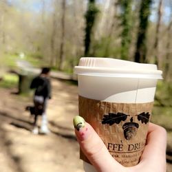 Caffe Driade - Taking the hot cocoa on the trail