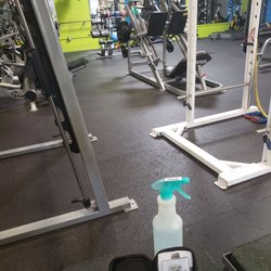 All In One Fitness - Good ventilation even in the weight room!
