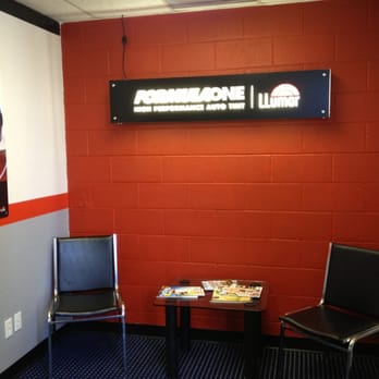 Mr Tint  - Waiting area. - Auto Glass Services Near Me - Vista, California