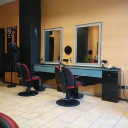 Magic Hands Friseur