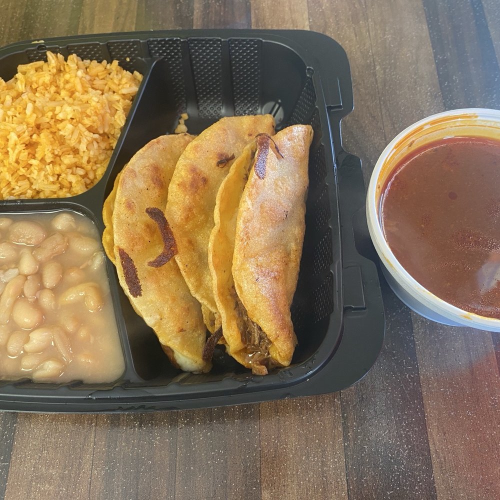La Birria House - Regular 3 crunchy taco lunch special with rice and beans. - Mexican Near Me - Monterey Park, California La Birria House - Regular 3 crunchy taco lunch special with rice and beans. - Mexican Near Me - Monterey Park, California