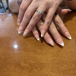 Star Nails - Full set with French tip