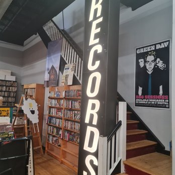Reckless Records - Music & DVDs Near Me - Chicago, Illinois