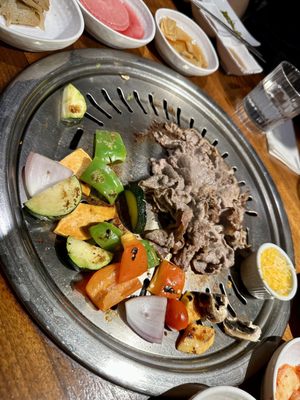 8oz Korean Steak House and Bar by null