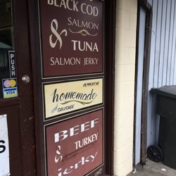 Sunrise Meats - Door front