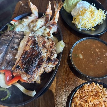 Uncle Julio's - Guatemalan fajitas. - Mexican Near Me - Orlando, Florida Uncle Julio's - Guatemalan fajitas. - Mexican Near Me - Orlando, Florida