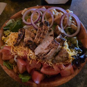 San Tan Flat - Mesquite Chicken Salad - American Near Me - Queen Creek, Arizona