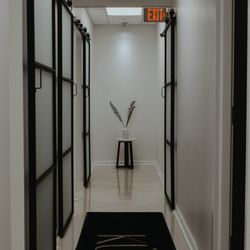 KÜR Modern Medical Aesthetics
