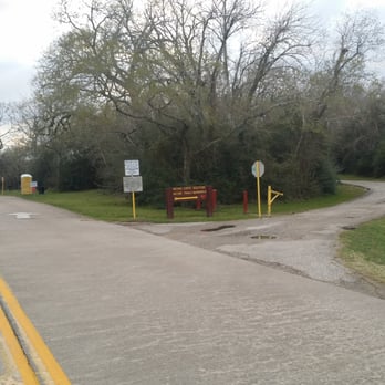 Challenger 7 Memorial Park - Hiking Near Me - Webster, Texas