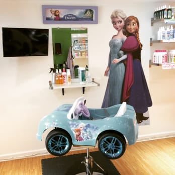 Berkeley's Cuts for Kids - Our new Frozen display located in our salon! - Hair Salons Near Me - Berkeley Heights, New Jersey Berkeley's Cuts for Kids - Our new Frozen display located in our salon! - Hair Salons Near Me - Berkeley Heights, New Jersey