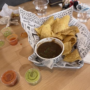 Tacotarian Henderson - chips and salsa - Vegan Near Me - Henderson, Nevada