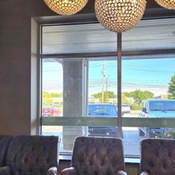 Eco Nails - Waiting area