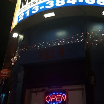 Mi Oaxaca Market - a neon sign for a mexican restaurant - Grocery Near Me - Los Angeles, California Mi Oaxaca Market - a neon sign for a mexican restaurant - Grocery Near Me - Los Angeles, California