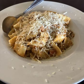 Bistro Le Bliss - Rustic Ragu Bolognese - French Near Me - West Bloomfield, Michigan Bistro Le Bliss - Rustic Ragu Bolognese - French Near Me - West Bloomfield, Michigan