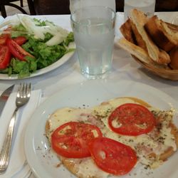 Milas de soja a la napolitana con/ guarnición