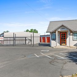 US Storage Centers