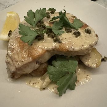 Little Whale - Swordfish - Bars Near Me - Boston, Massachusetts