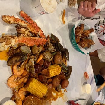 The Boiling Crab - Seafood Near Me - Honolulu, Hawaii The Boiling Crab - Seafood Near Me - Honolulu, Hawaii