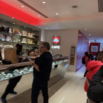 Illy Cafe - Order - Cafes Near Me - London, XGL