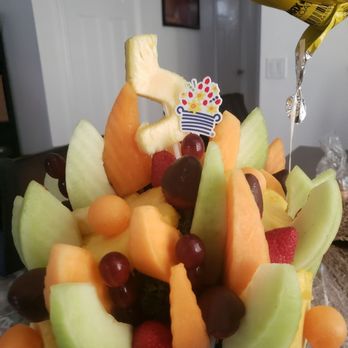 Edible Arrangements - A number 5 or a upside-down question mark? - Gift Shops Near Me - Orange, California Edible Arrangements - A number 5 or a upside-down question mark? - Gift Shops Near Me - Orange, California