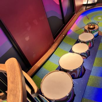 Puttshack - Golf corse - Mini Golf Near Me - Atlanta, Georgia