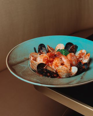 CH Steakhouse & Bar by null