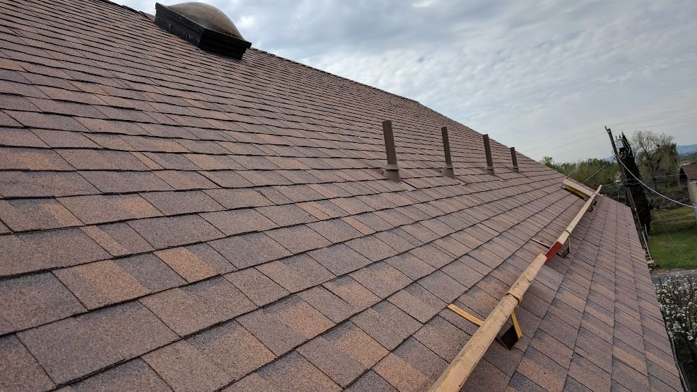 Slide of Straight Up Roofing