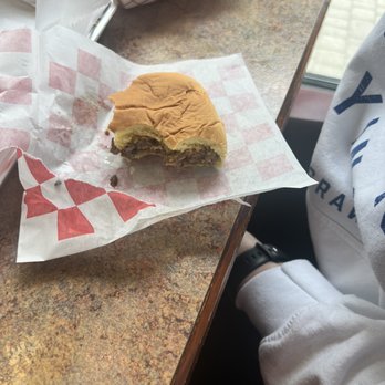 Burgers N’ Bites - Burger with American Cheese - Burgers Near Me - Bethel, Connecticut